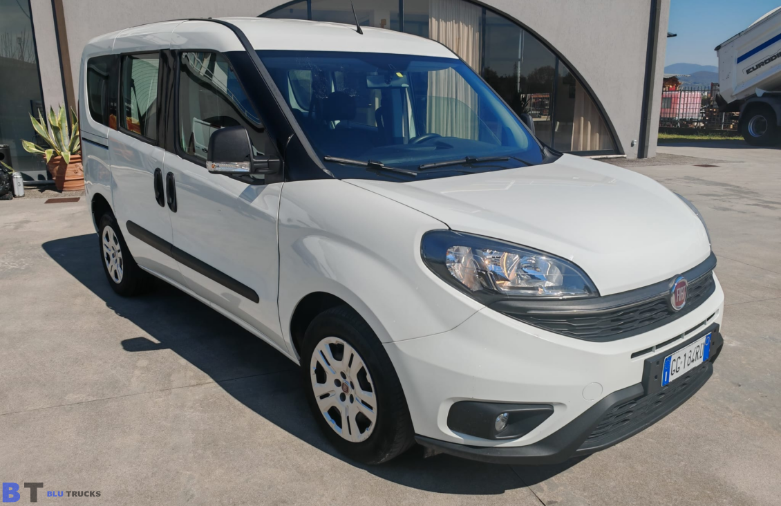 Fiat Doblò 1.6 M-Jet 5 posti 105 cv